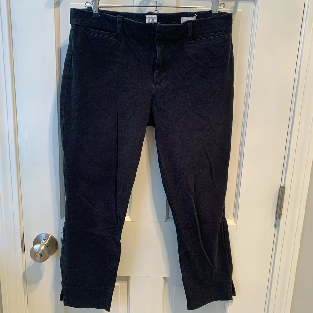 Gap skinny crop pants in black